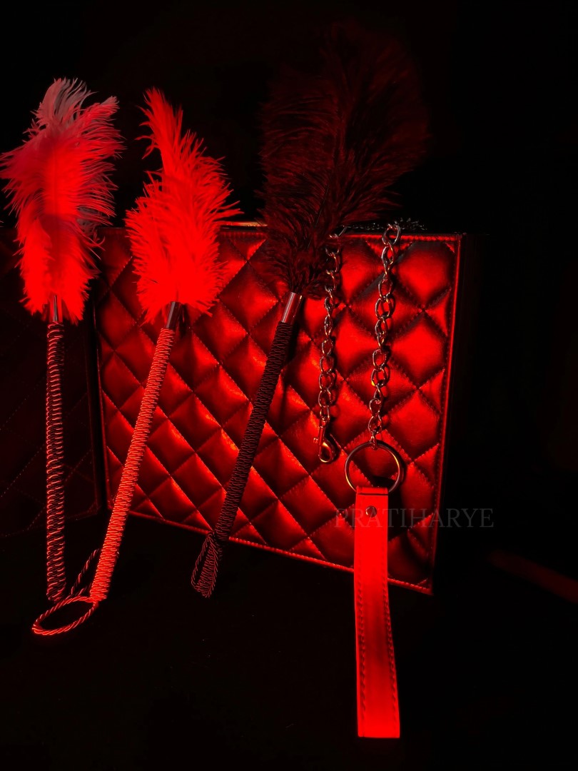 Feather Tease Foreplay Stick