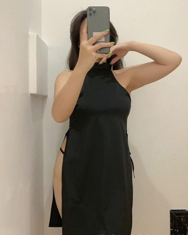 Side-Slit Seduction Plus-Size Black Lingerie